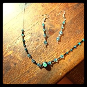 Earring and necklace set